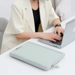 Pochette ordinateur compacte et élégante pour un usage quotidien - Vignette | Sacs Ordinateur