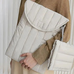 Pochette ordinateur légère et imperméable en coton brodé - Vignette | Sacs Ordinateur