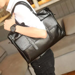 Sacoche ordinateur souple et en cuir synthétique avec bandoulière - Vignette | Sacs Ordinateur